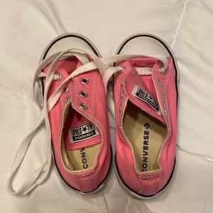 Girls Pink Converse All Star low top